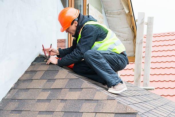 Best Emergency Roof Repair  in Bluffton, IN